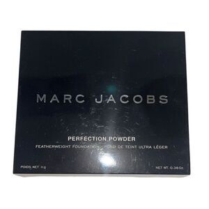 Marc Jacobs‎ 200 IVORY Bisque Perfection Powder Featherweight Foundation 0.38 oz